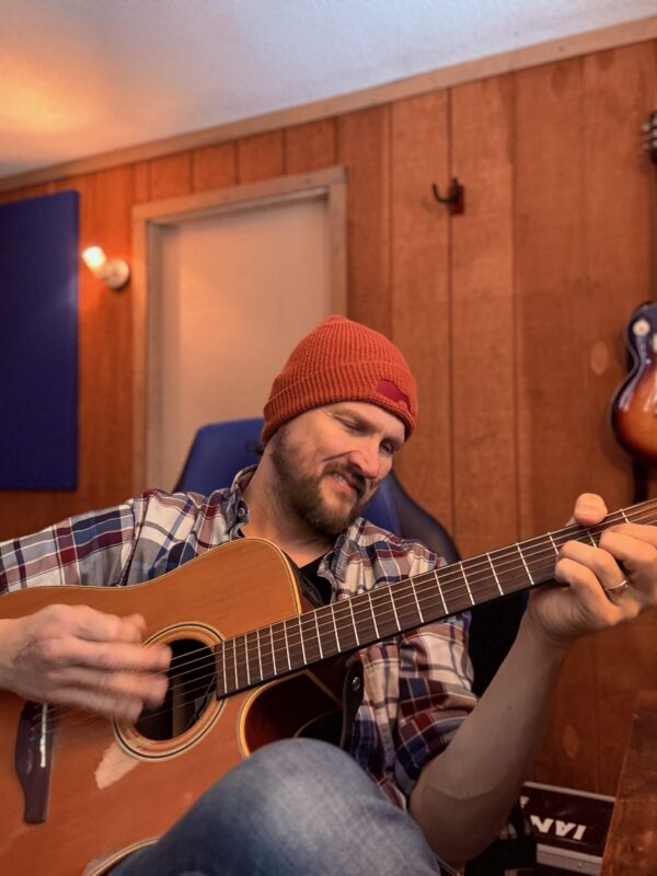 Guitar Logo Waffle beanie